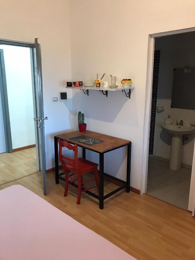 Tenuta Palladini 5 Chilometri Da Porto Cesario レヴェラーノ エクステリア 写真